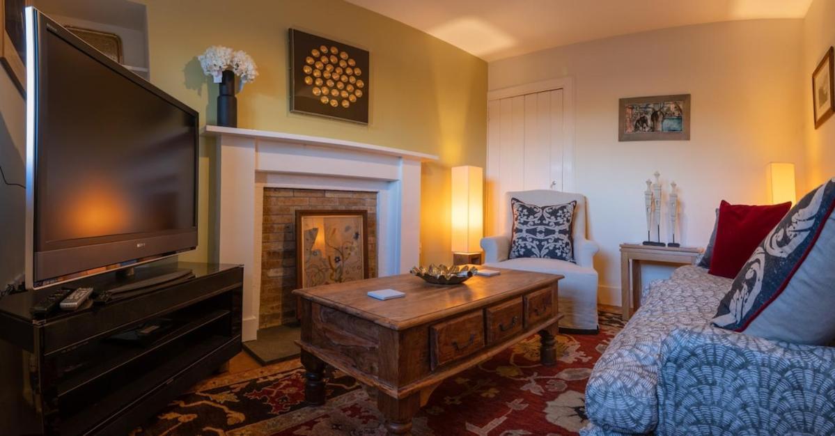 Foulis Castle Gate Lodge Evanton Bagian luar foto