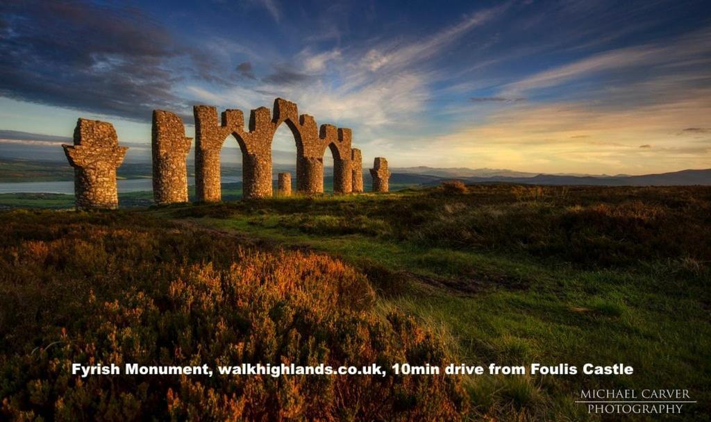 Foulis Castle Gate Lodge Evanton Bagian luar foto